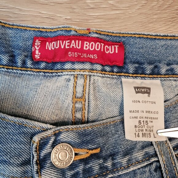 VTG Levi's Jeans 14 L Lower Rise 515 Nouveau Bootcut Light Wash Y2K Western - Picture 4 of 9